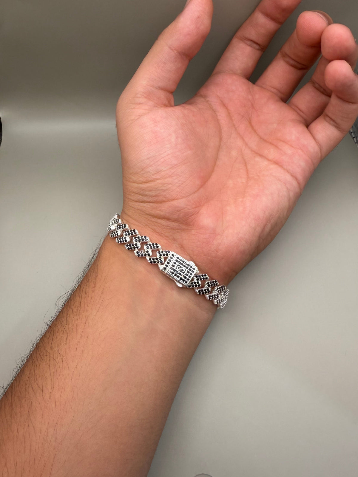 Mónaco negra